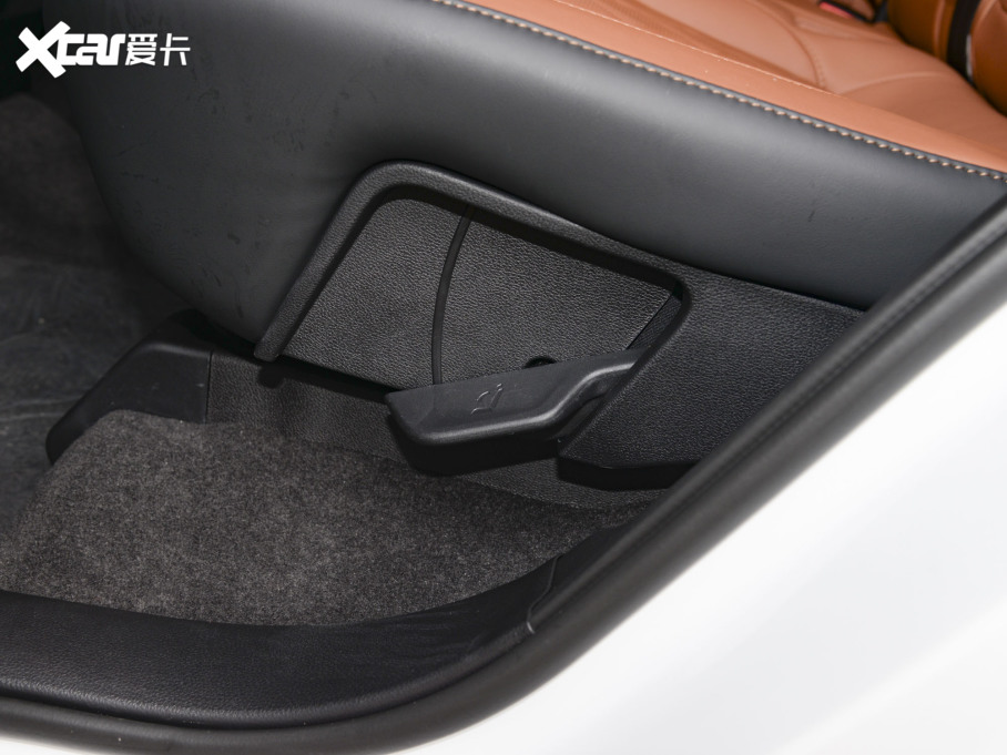 20228 PLUS Hi 390TGDI DCT+