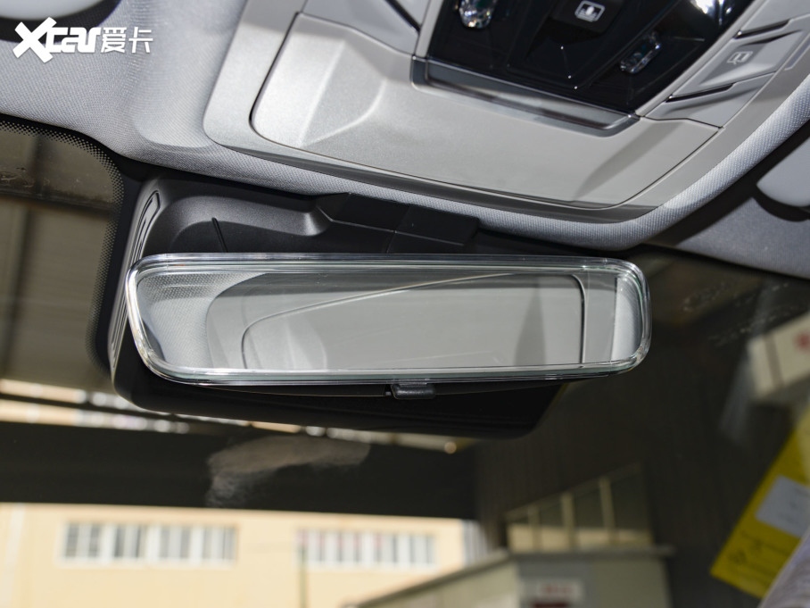 20228 PLUS Hi 390TGDI DCT+