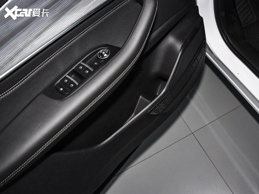 2022����8 PLUS 290TGDI DCT�����