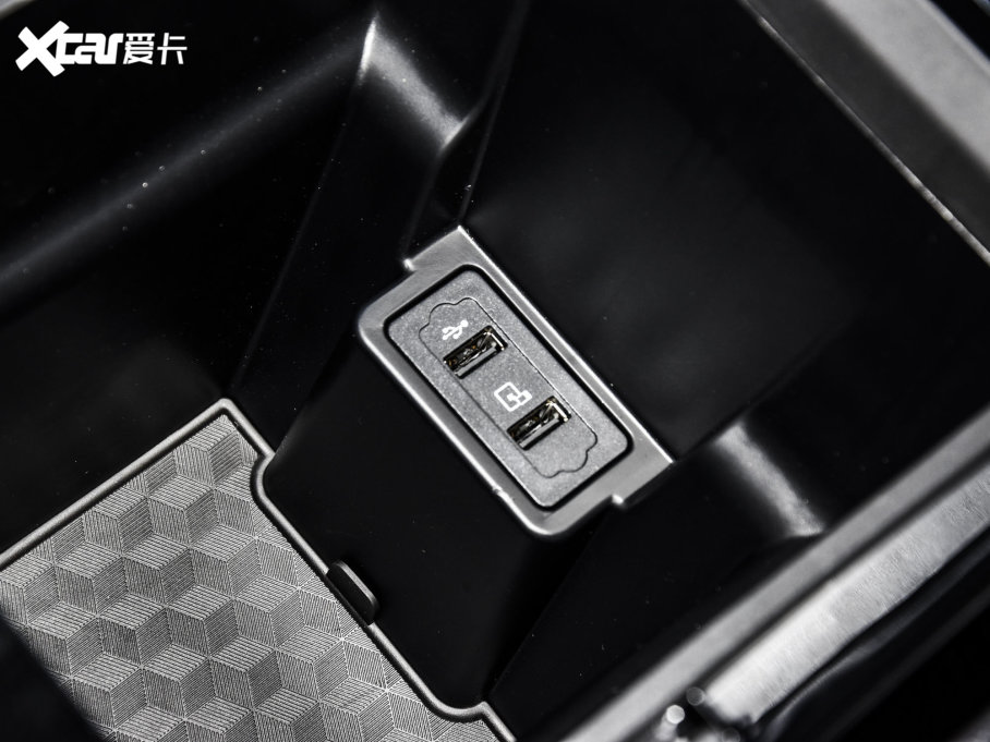 20228 PLUS 290TGDI DCT