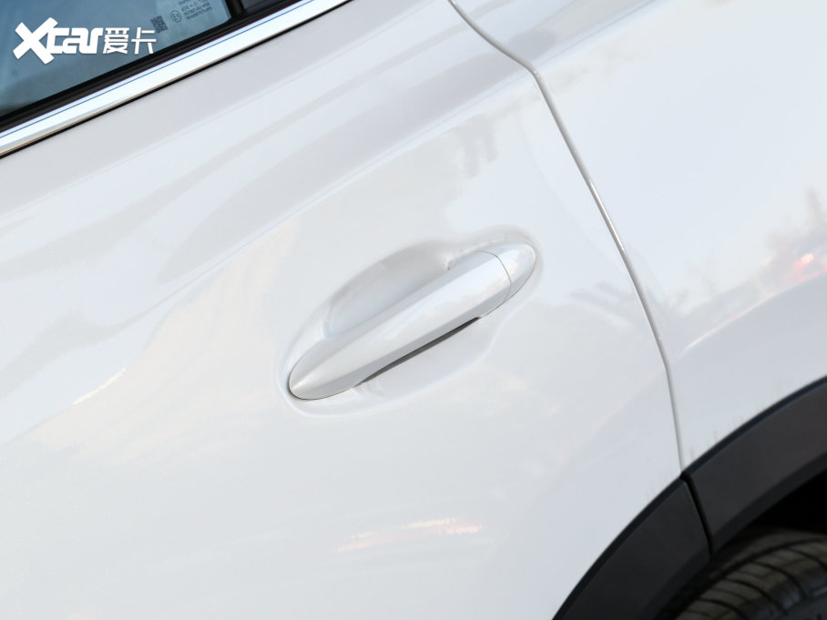 20228 PLUS Hi 390TGDI DCT(q)ҫ