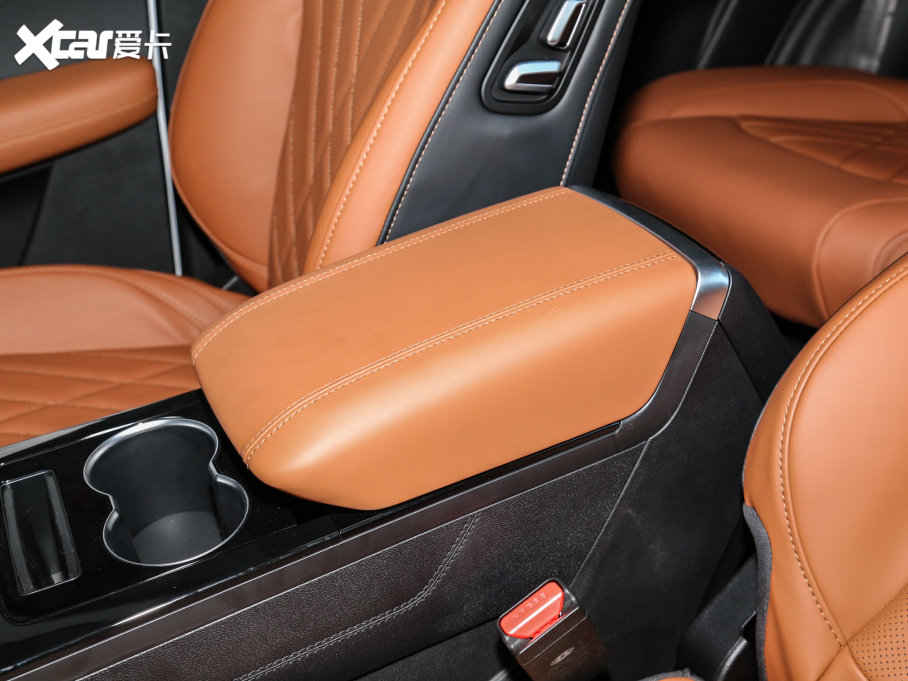 20228 PLUS Hi 390TGDI DCTҫ