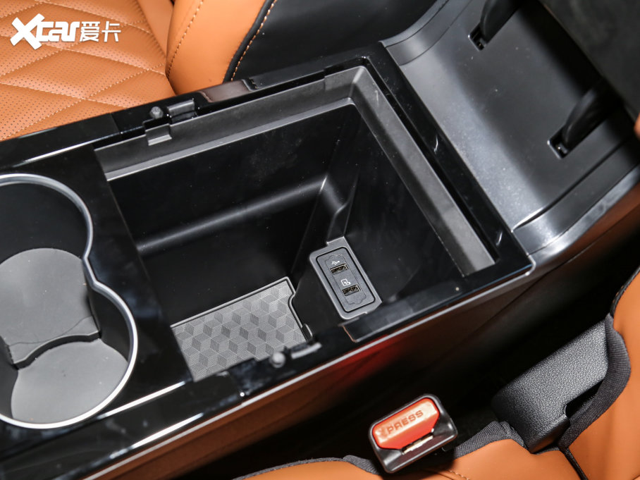 20228 PLUS Hi 390TGDI DCTҫ