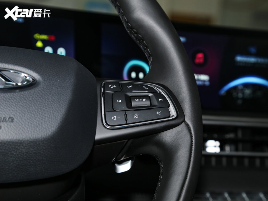 20228 PLUS Hi 390TGDI DCT(q)ҫ