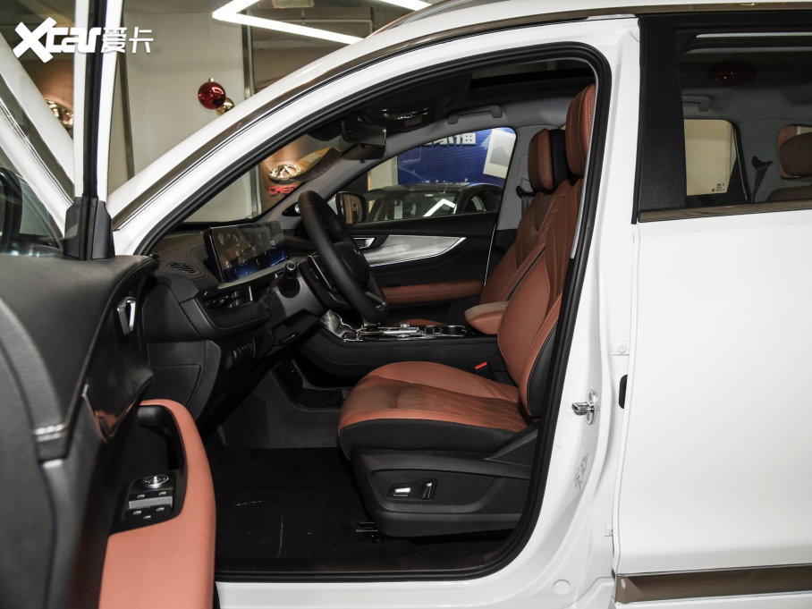 20228 PLUS 290TGDI DCT