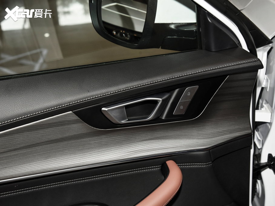 20228 PLUS 290TGDI DCT