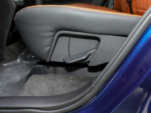 2022Hi 390TGDI DCT g