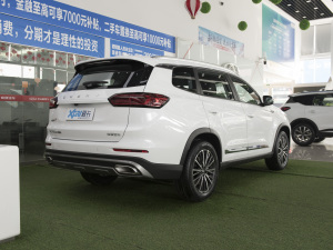 2021款290TGDI DCT豪情版+ 右后45度