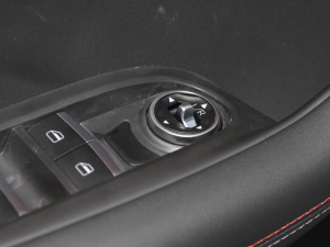 2022 ܰ 1.5T CVTʿ п؅^