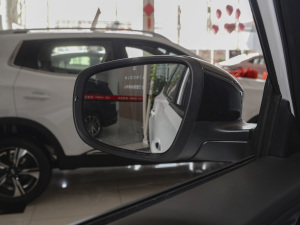 2022ܰ 1.5T CVTӢ ^