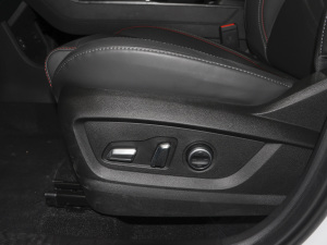 2022ܰ 1.5T CVTӢ {{(dio)(ji)