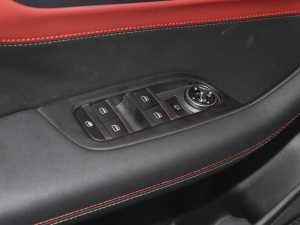 2022ܰ 1.5T CVTӢ {܇ƅ^(q)	