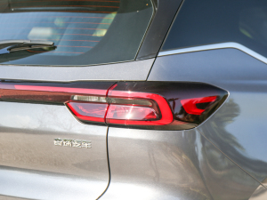 2022ܰ 1.6T DCTӢ ^