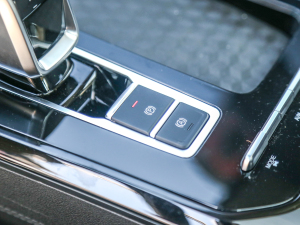 2022ܰ 1.6T DCTӢ v܇Ƅ