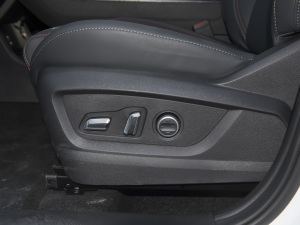 2022ܰ 1.6T DCTӢ+ {{