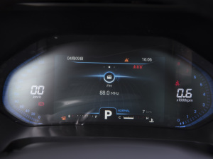 2022ܰ 1.6T DCTӢ+ п؅^