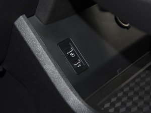 2022ܰ 1.6T DCTӢ+ п؅^