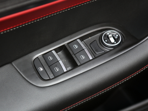 2022ܰ 1.6T DCTʿ {܇ƅ^	