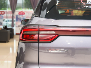 2022ܰ 1.5T CVTlʿ ^