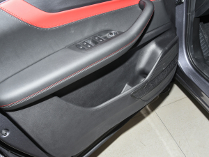 2022ܰ 1.5T CVTlʿ ǰTg