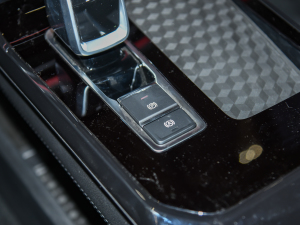 2022ܰ 1.5T CVTl(wi)ʿ v܇(ch)Ƅ(dng)