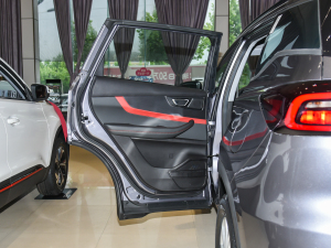 2022ܰ 1.5T CVTl(wi)ʿ ܇(ch)T(mn)