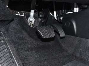 2022ܰ 1.5T CVTʿ+ п؅^(q)