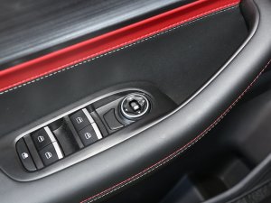 2022ܰ 1.5T CVTl(wi)ʿ+ п؅^(q)