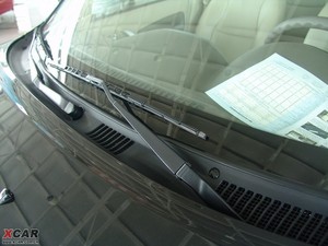 2009款经典版 2.0L 手动豪华型 雨刷