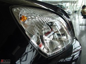 2009款经典版 2.0L 手动豪华型 细节外观