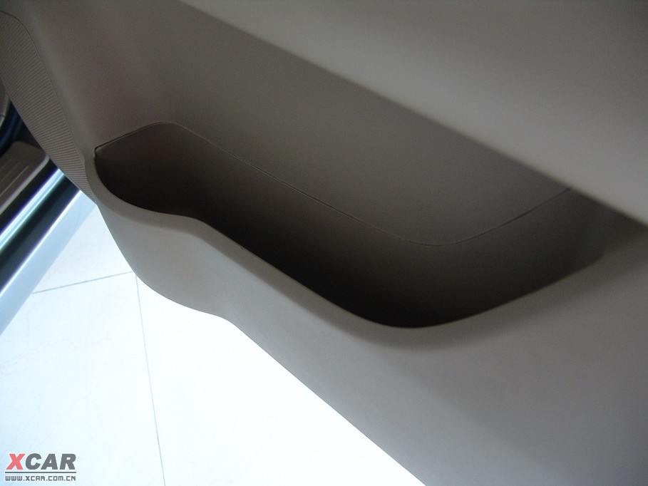 2009|֮Cross 2.0L քӺA