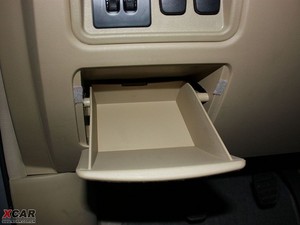 2009款2.0L 手动舒适版 中控区