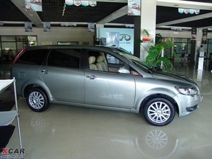 2009款2.0L 手动豪华版 整体外观