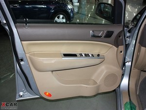 2009款2.0L 手动舒适版 空间座椅