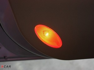 2009款2.0L 手动舒适版 空间座椅