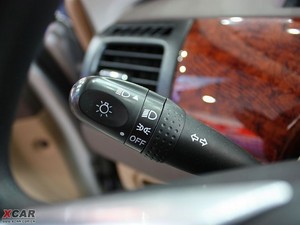 2009款2.0L 手动舒适版 中控区