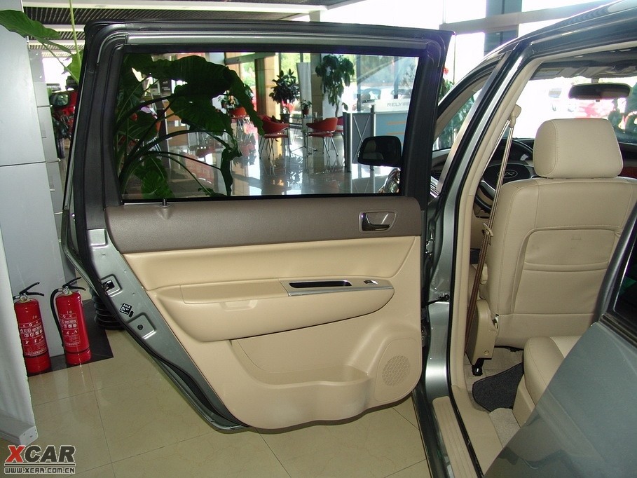 2009|֮Cross 2.0L քӺA