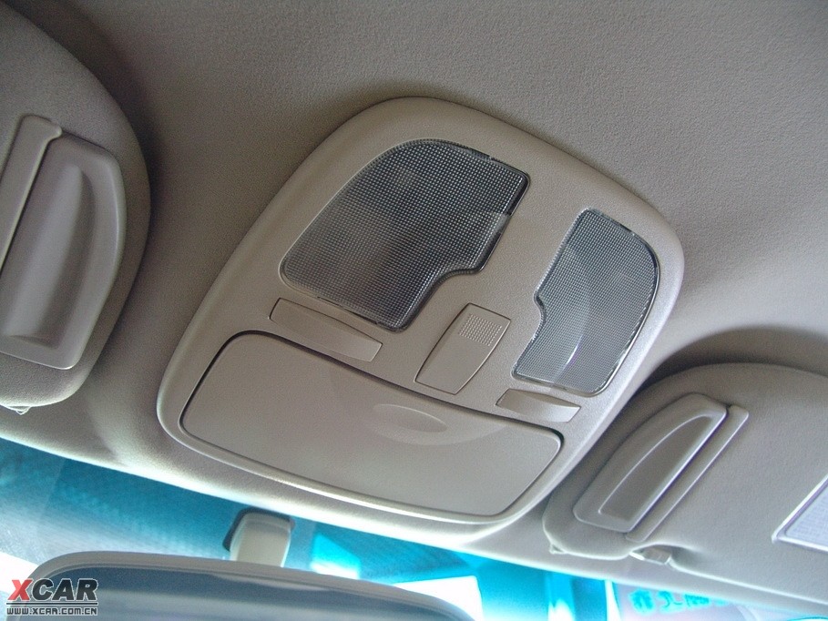 2009|֮Cross 2.0L քӺA