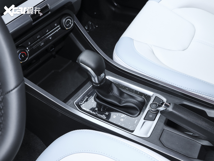 20223x PLUS 1.5L CVTrа