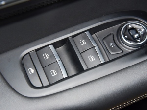 2022PHEV 1.5Te+ п؅^(q)