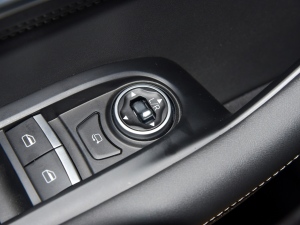 2022PHEV 1.5Te+ п؅^(q)