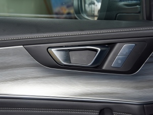 2022PHEV 1.5Te+ п؅^