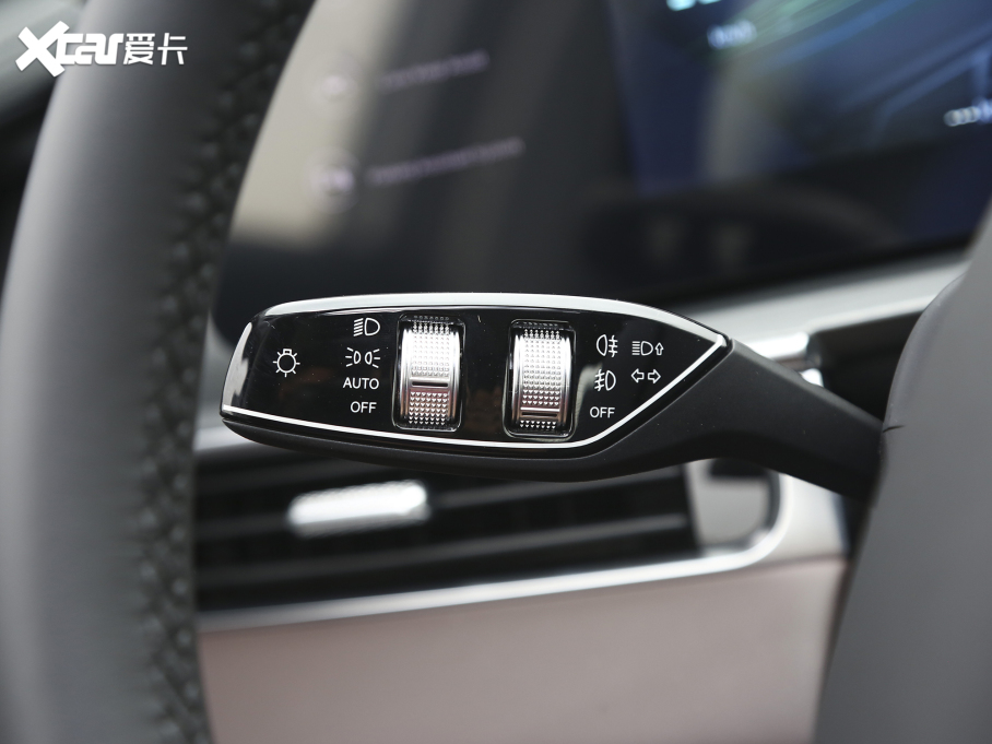 20228 PRO 390T (q)L(fng) 5