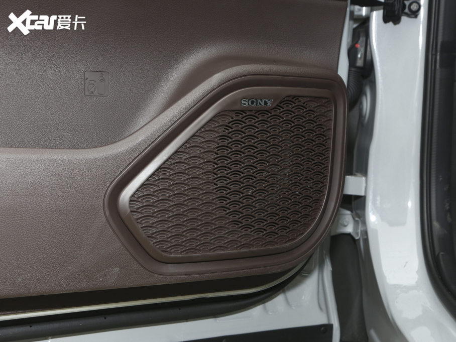 20228 PRO 390T (q)L(fng) 5