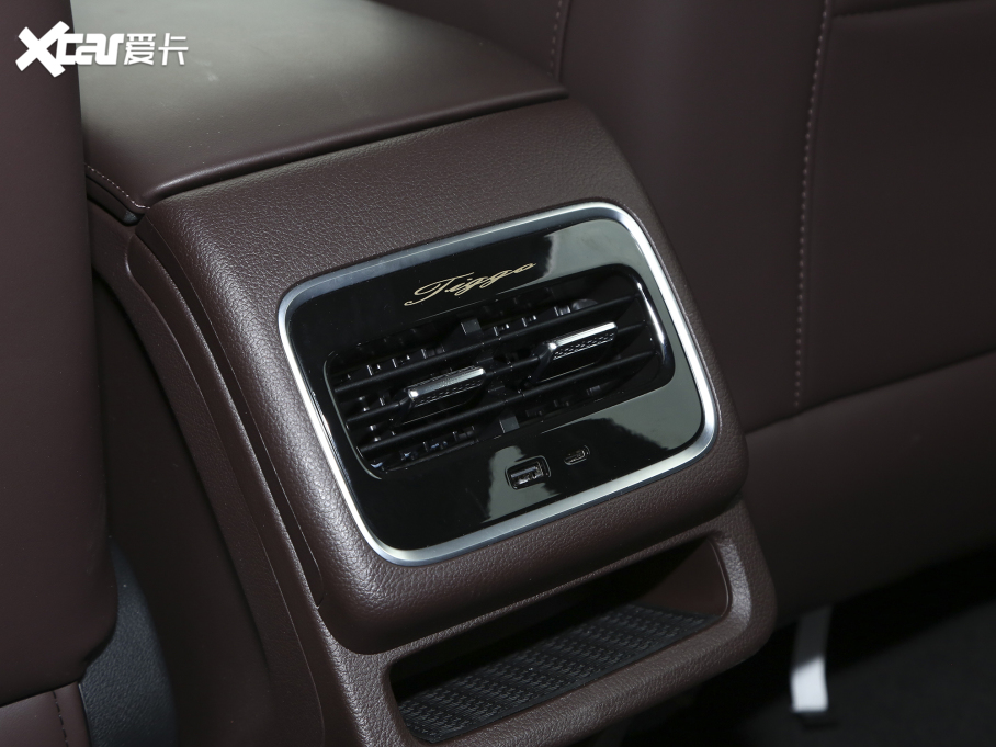 20228 PRO 390T (q)L 5