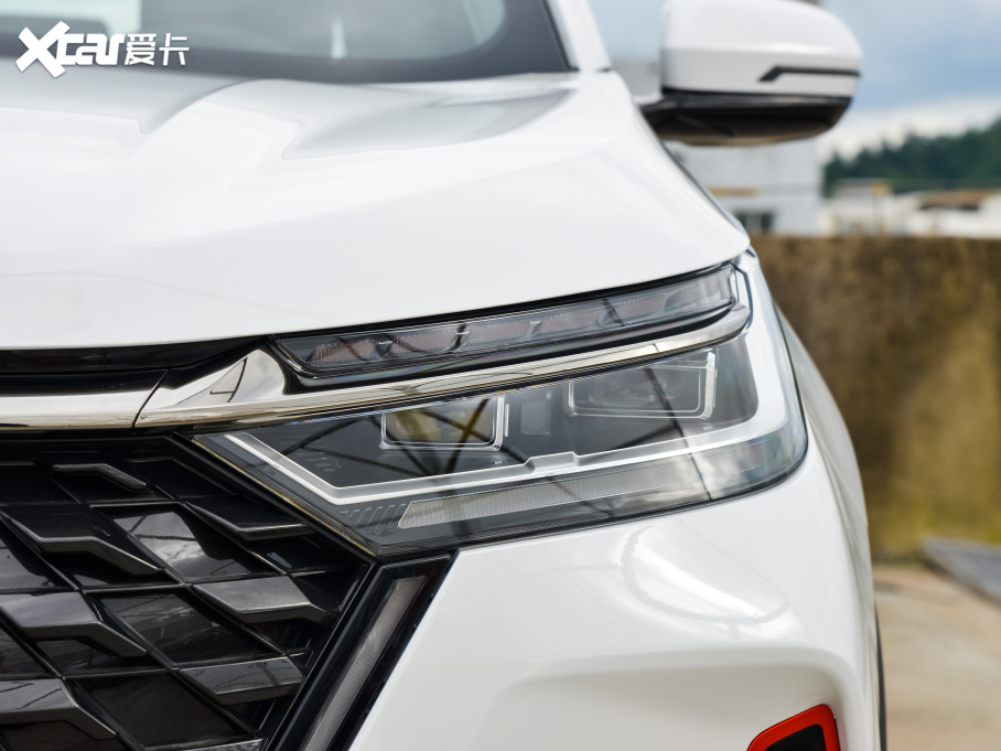 20228 PRO 390T (q) 5