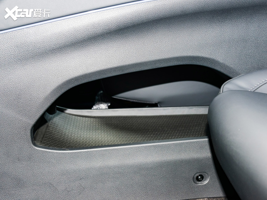 20228 PRO 390T (q) 5