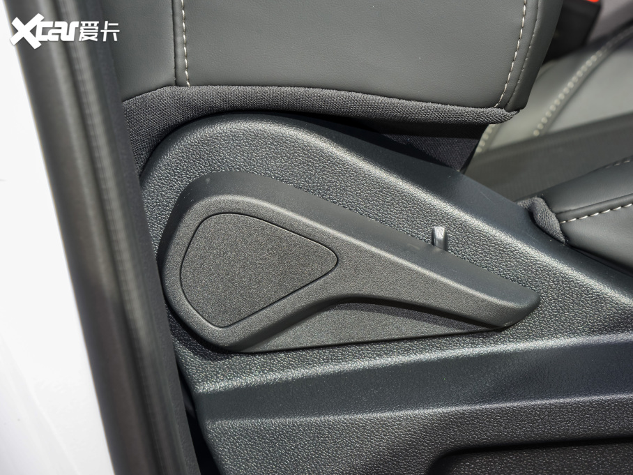 20228 PRO 390T (q) 5