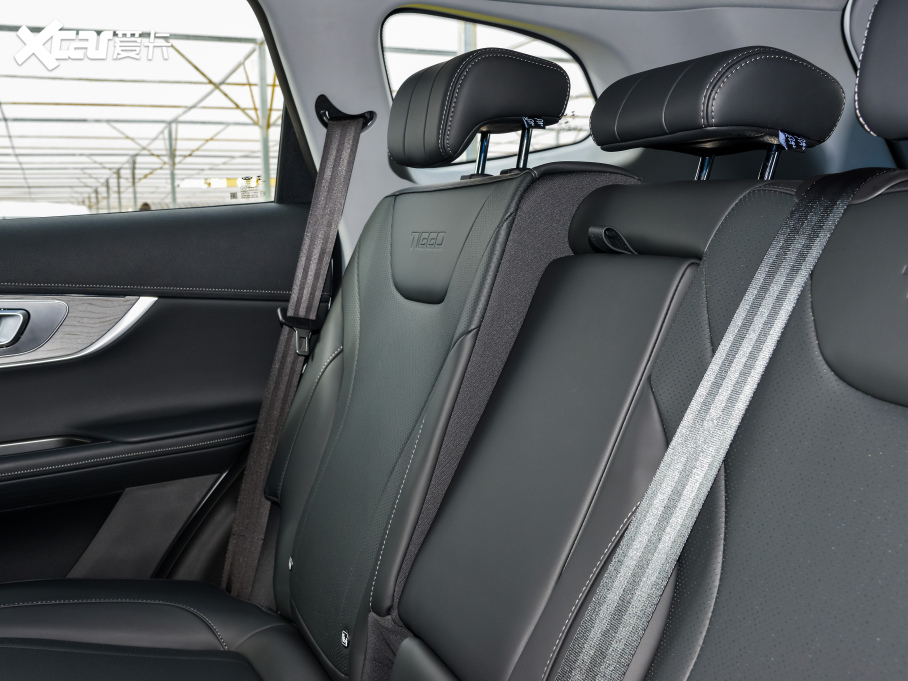 20228 PRO 390T (q) 5