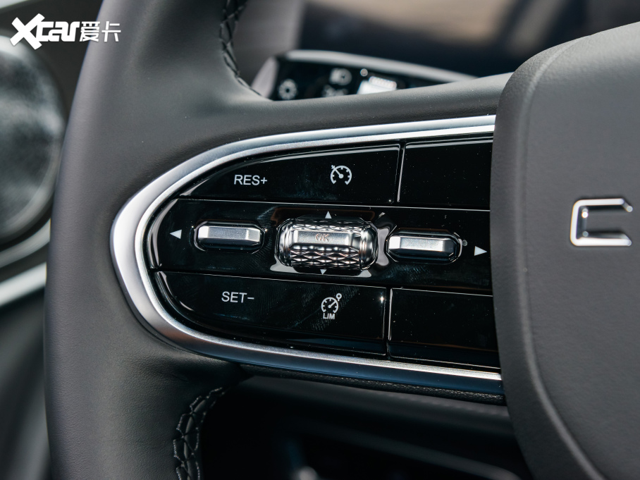 20228 PRO 390T (q) 5